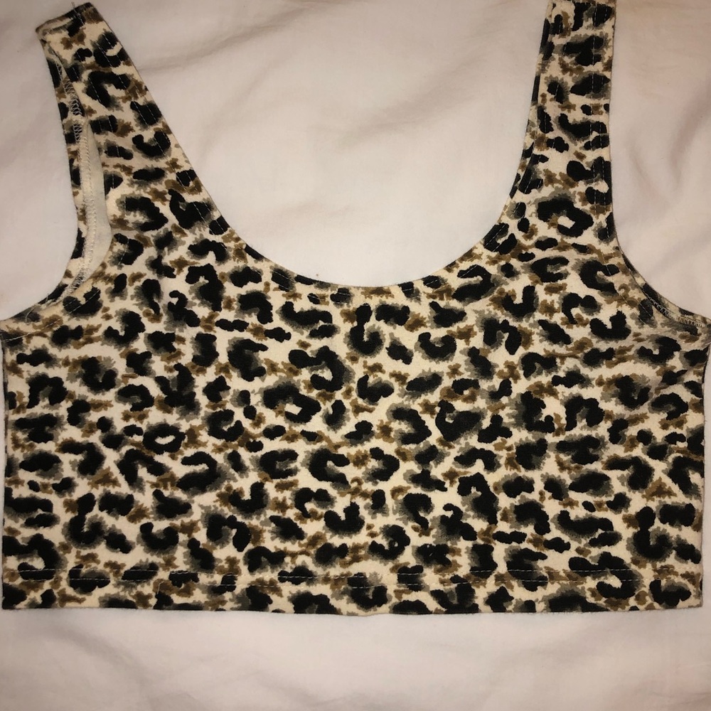 super cute print top ❤️